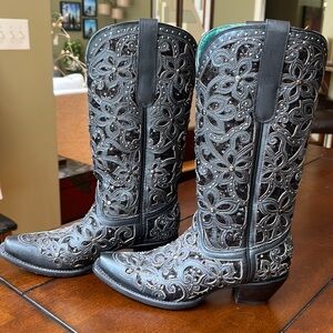 Corrals Cowboy Boots Size 7.5, Worn Once, Studded and Sequin.
